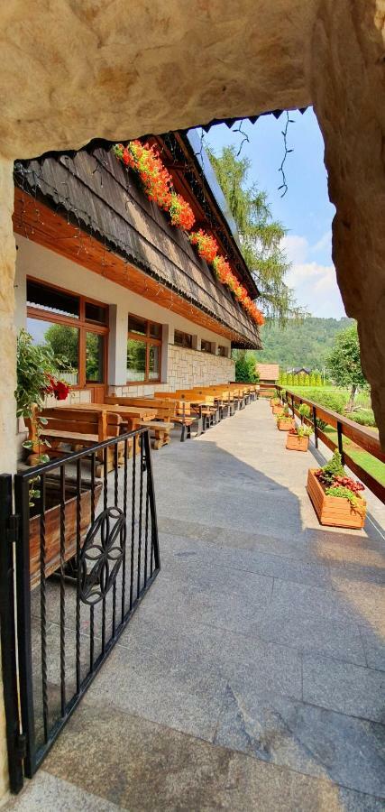 Zajazd Kaluzna Lacko Exterior foto
